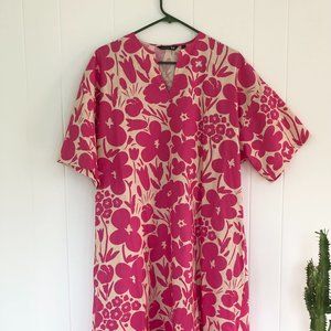 NWOT Uniqlo x Marimekko Women's Linen Blend Short Sleeve Dress in Pink